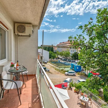 Duda * Crikvenica
