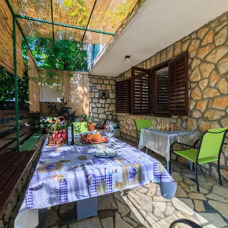 Apartment Duda *